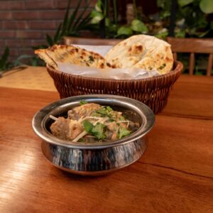 Chicken White Karahi