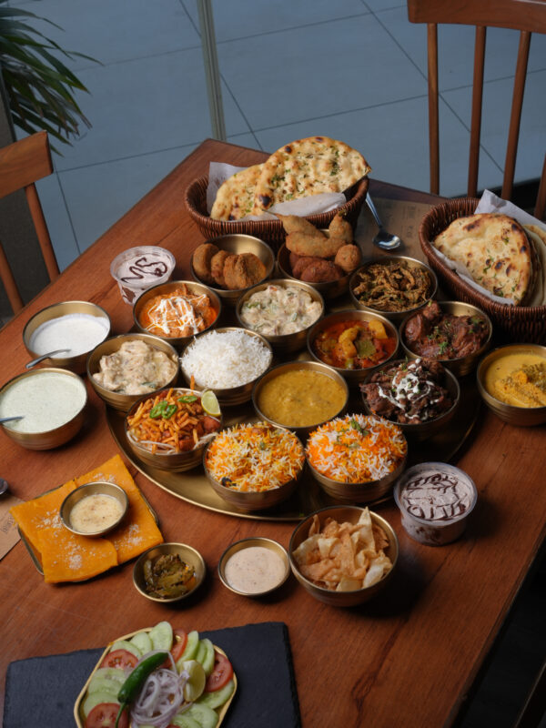 Pakistan's Biggest Thaali